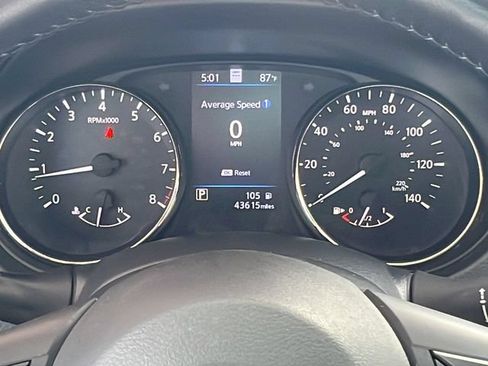 Used 2021 Nissan Rogue Sport SL w/ Premium Package FWD image 24