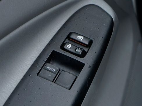 Used 2012 Toyota Tacoma 2WD Access Cab w/ SR5 Pkg image 15