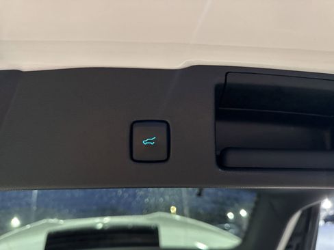 Certified 2023 Ford Escape ST-Line w/ Tech Pack #1 image 39