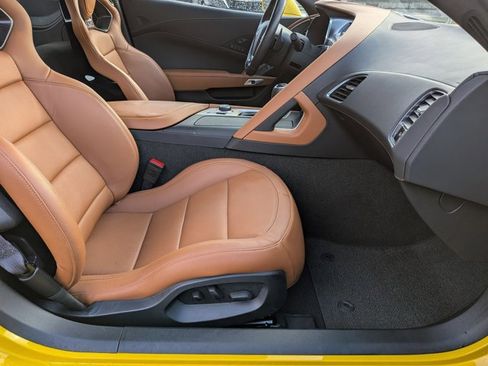 Used 2015 Chevrolet Corvette Z06 w/ 3LZ Preferred Equipment Group image 20