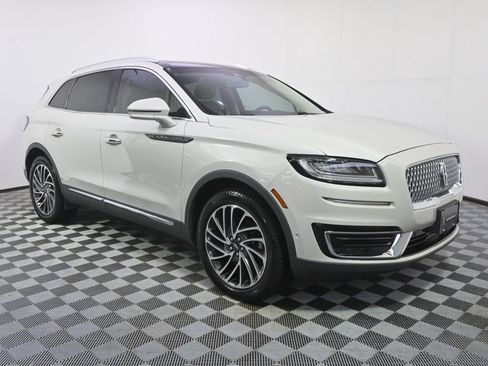 Used 2020 Lincoln Nautilus Reserve w/ Equipment Group 201A AWD/4WD image 8