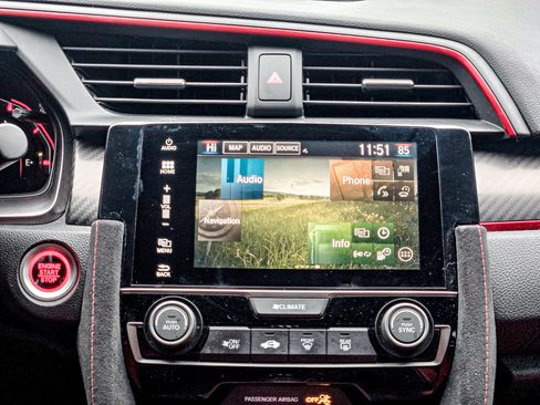 Used 2017 Honda Civic Type R image 18