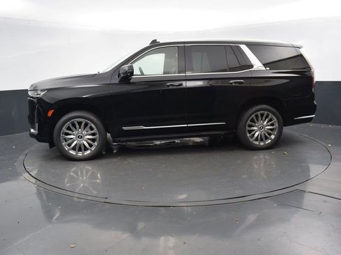 Used 2021 Cadillac Escalade Premium Luxury image 2