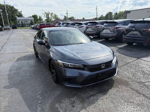 Used 2026 Honda Civic Sport image 3