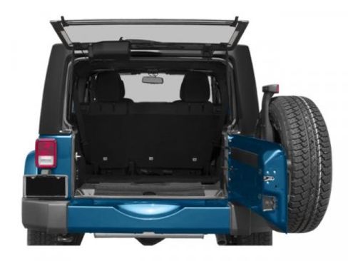 Used 2015 Jeep Wrangler Unlimited Sahara w/ Mopar Chrome Edition Group image 15