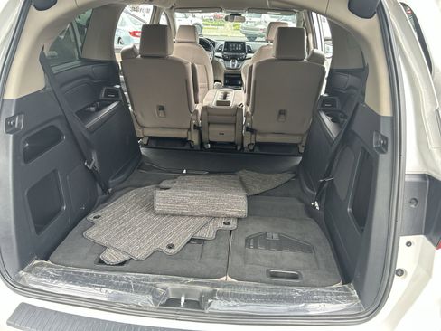 Certified 2023 Honda Odyssey EX image 20