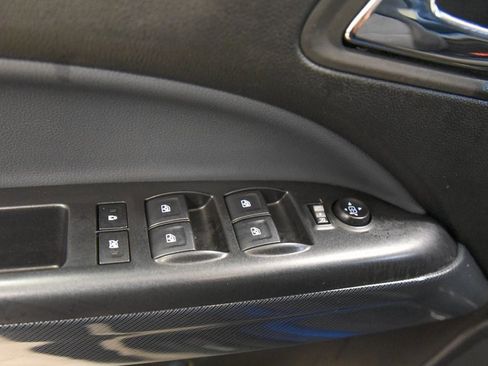 Used 2022 Chevrolet Colorado Z71 image 13