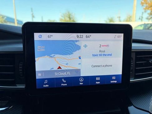 Certified 2022 Ford Explorer ST-Line w/ Class IV Trailer Tow Package image 18