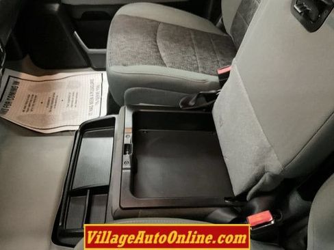 Used 2015 RAM 1500 Big Horn AWD/4WD image 18
