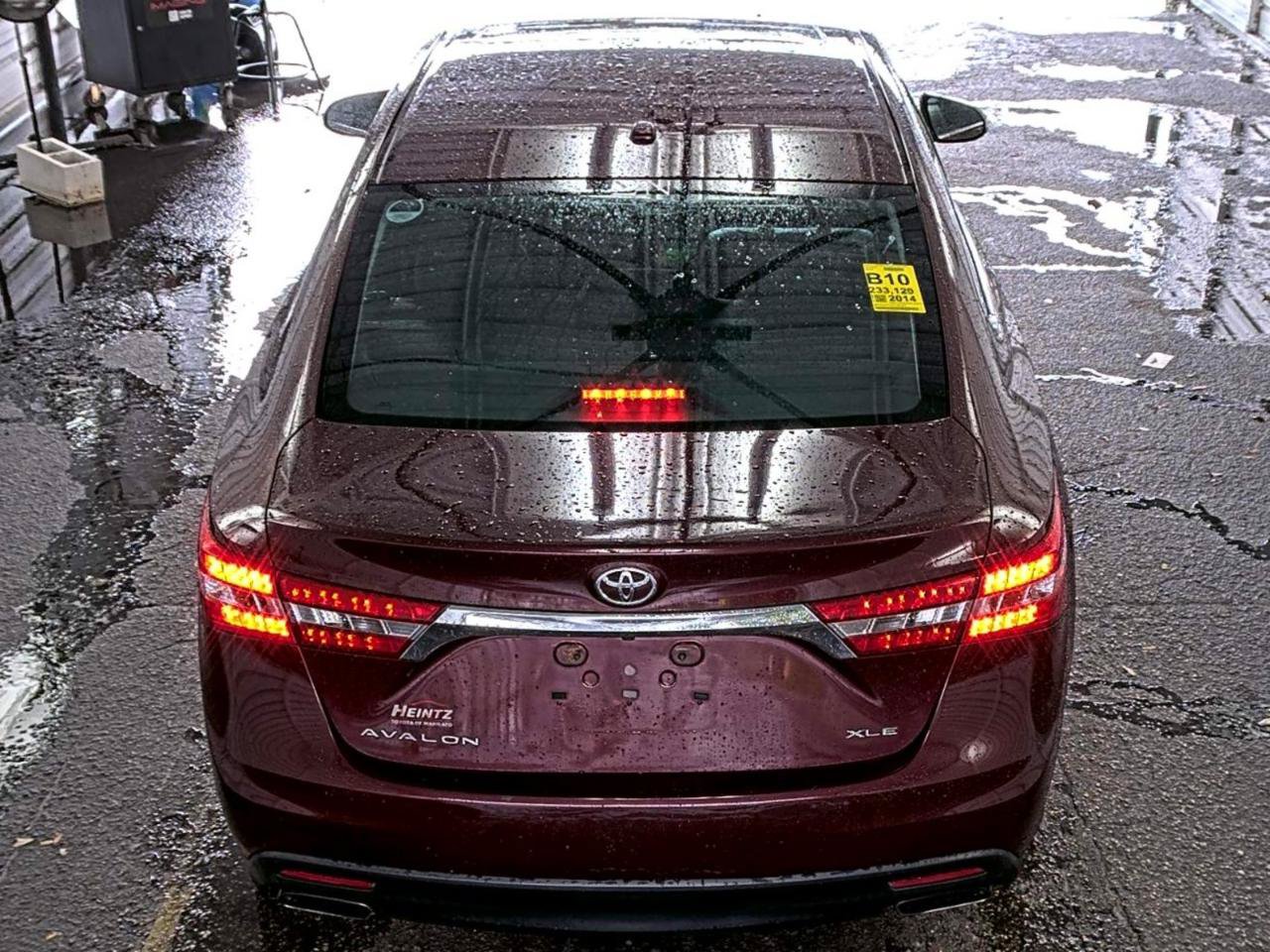 Used 2014 Toyota Avalon XLE Touring FWD image 4