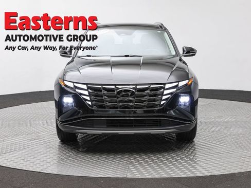 Used 2022 Hyundai Tucson Limited FWD image 2