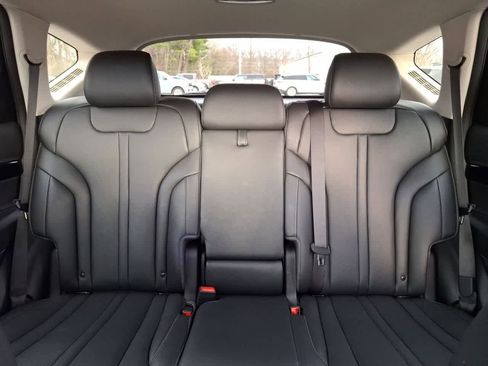 Used 2025 Genesis GV80 2.5T Standard image 13