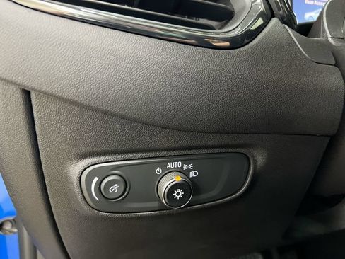 Used 2024 Chevrolet Equinox RS AWD/4WD image 17