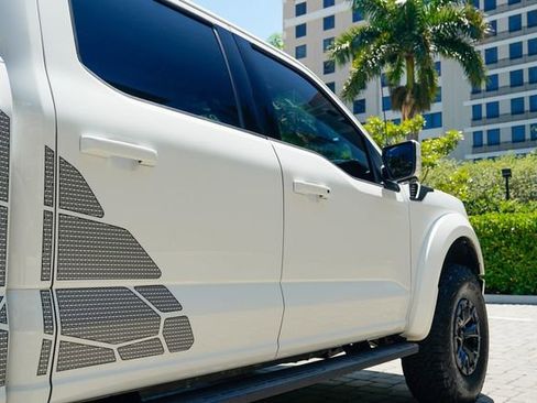 Used 2023 Ford F150 Raptor w/ Equipment Group 802A Raptor R AWD/4WD image 28