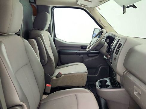 Used 2018 Nissan NV 1500 SV w/ Navigation Package image 27