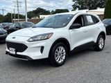 Used 2022 Ford Escape SE image 3