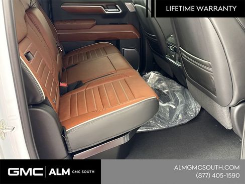 New 2026 GMC Sierra 1500 Denali Ultimate AWD/4WD image 17