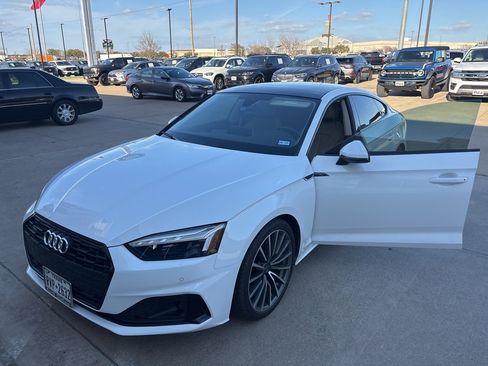 Used 2022 Audi A5 2.0T Premium Plus image 1
