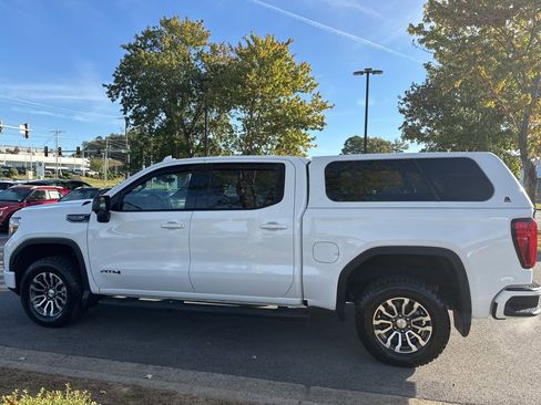Used 2020 GMC Sierra 1500 AT4 w/ AT4 Premium Package image 4