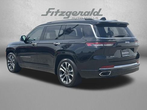 Used 2023 Jeep Grand Cherokee L Overland w/ Luxury Tech Group IV AWD/4WD image 7