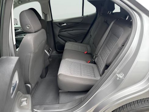 Used 2023 Chevrolet Equinox LT AWD/4WD image 9