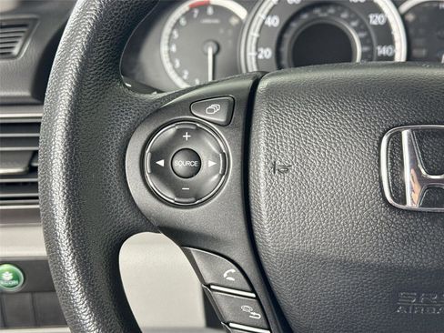 Used 2015 Honda Accord LX image 16