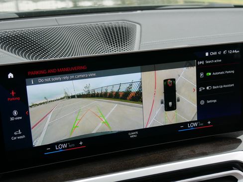 Used 2023 BMW i4 eDrive35 w/ Premium Package RWD image 16
