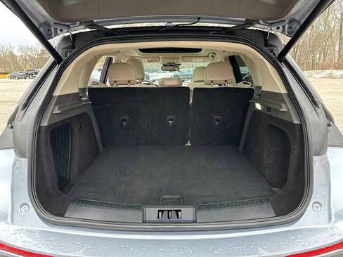 Used 2022 Lincoln Corsair AWD w/ Premium Package image 13