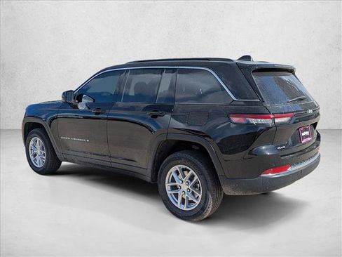 New 2026 Jeep Grand Cherokee Laredo X image 8