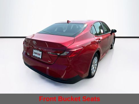 Used 2025 Toyota Camry LE image 10