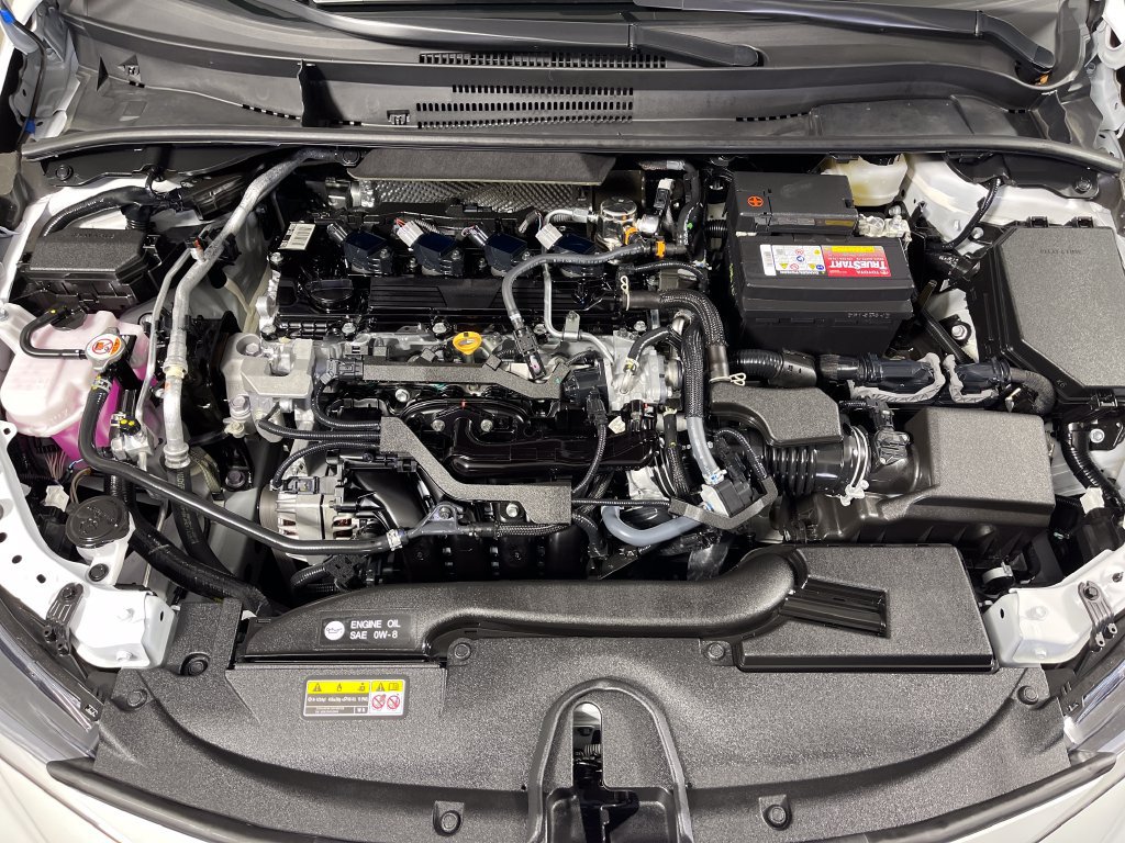 Certified 2025 Toyota Corolla XSE FWD image 9