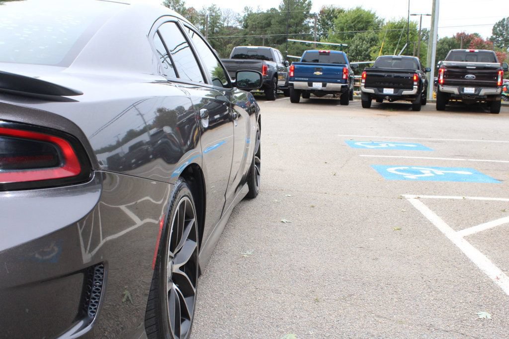 Used 2017 Dodge Charger R/T Scat Pack RWD image 42