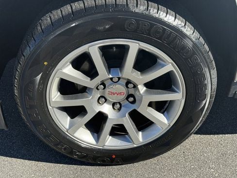 Used 2019 GMC Yukon Denali image 11