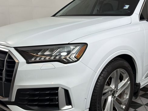 Used 2023 Audi Q7 3.0T Prestige AWD/4WD image 8