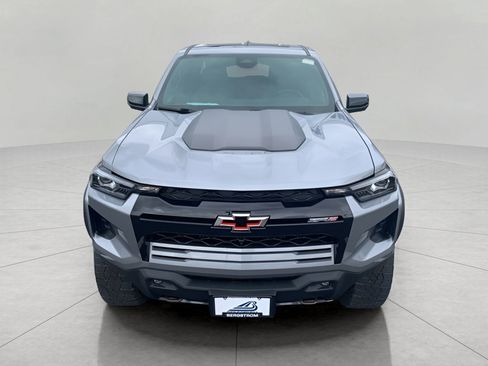 Used 2023 Chevrolet Colorado ZR2 w/ ZR2 Convenience Package III AWD/4WD image 4
