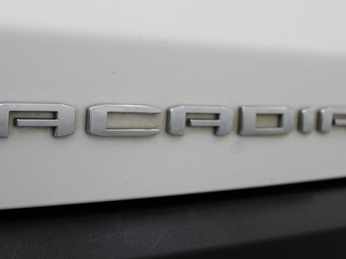 Used 2022 GMC Acadia SLT w/ LPO, Floor Liner Package FWD image 36