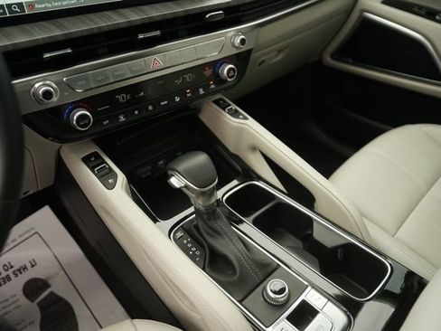 Used 2025 Kia Telluride EX FWD image 29