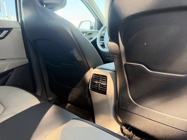 Used 2023 Kia Niro Wave w/ Wave Preserve Package FWD image 32