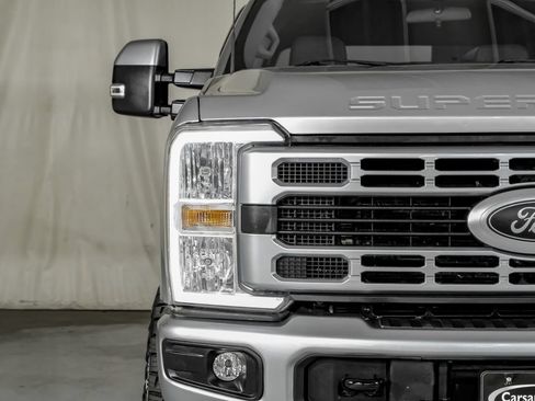 Used 2024 Ford F350 XLT AWD/4WD image 38