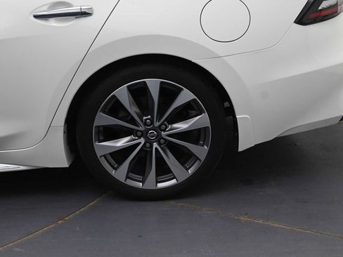 Used 2022 Nissan Maxima Platinum w/ Sport Mat Group image 5