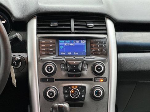Used 2013 Ford Edge SE FWD image 8