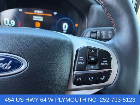 Certified 2025 Ford Explorer Active w/ Active Comfort Package RWD image 22
