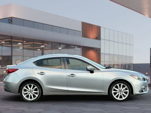Used 2016 MAZDA MAZDA3 s Touring image 11