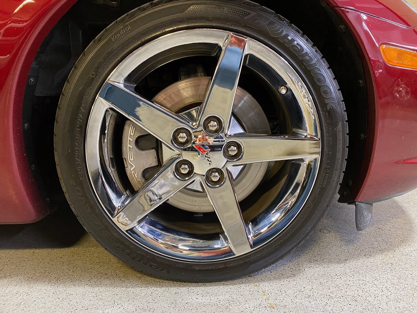 Used 2007 Chevrolet Corvette Coupe w/ Preferred Equipment Group RWD image 34