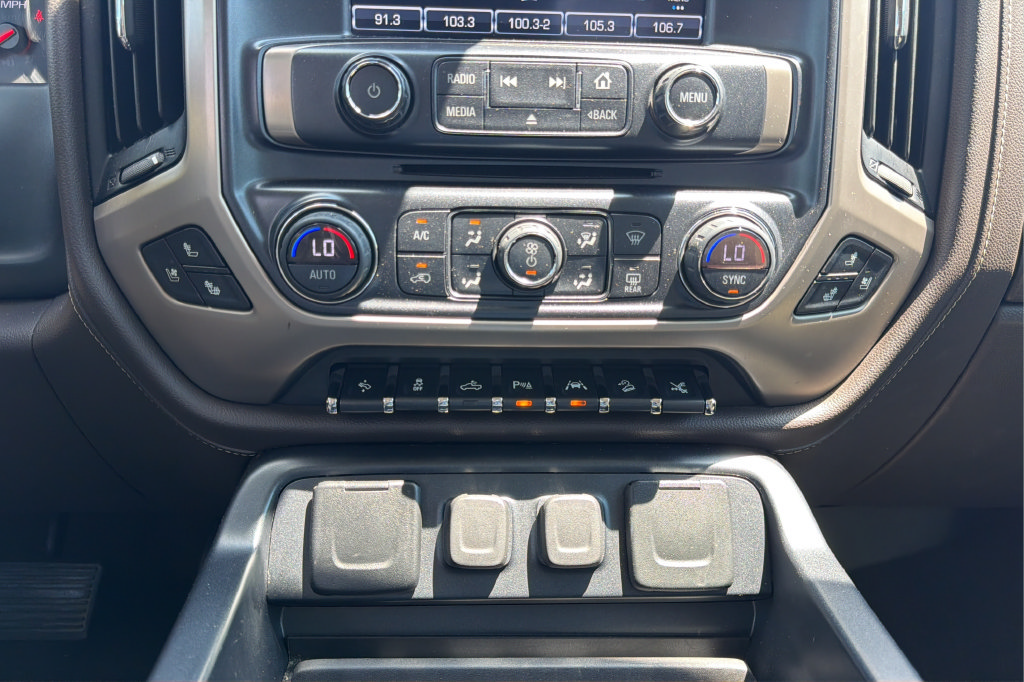 Used 2018 GMC Sierra 1500 Denali AWD/4WD image 21