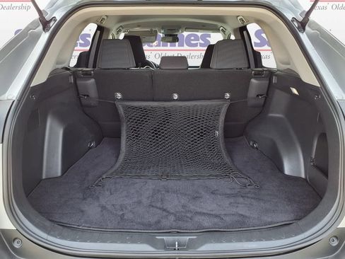 Used 2023 Toyota RAV4 LE FWD image 10