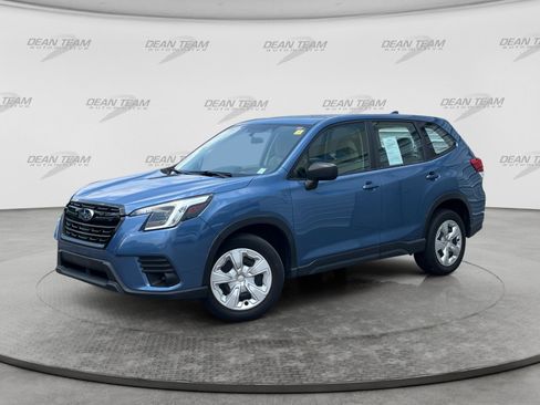 Used 2022 Subaru Forester AWD/4WD image 3