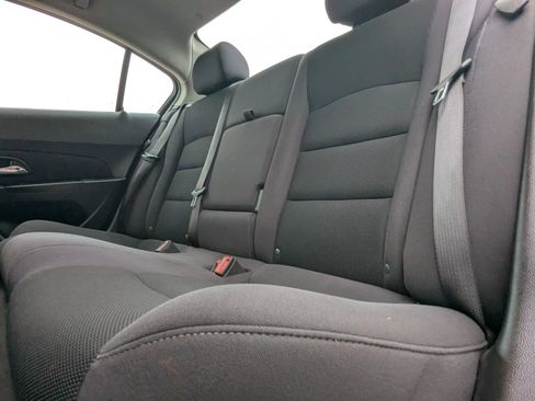 Used 2013 Chevrolet Cruze LT w/ RS Package FWD image 12