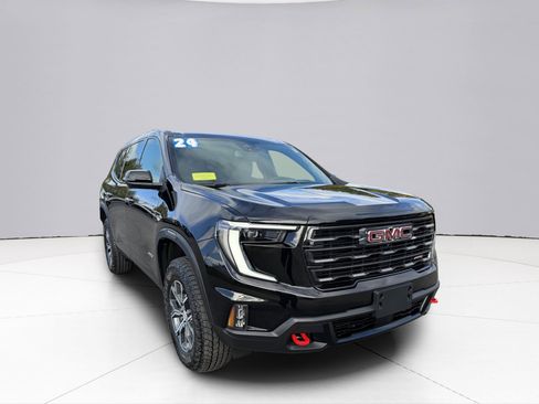 Used 2024 GMC Acadia AT4 w/ LPO, Floor Liner Package image 17