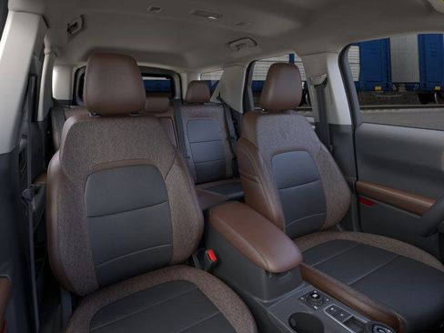 New 2025 Ford Bronco Sport Outer Banks w/ Sasquatch Outer Banks Package image 13